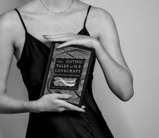 American Werewolf In London: Shocking Secrets Behind The Horror Classic Home
