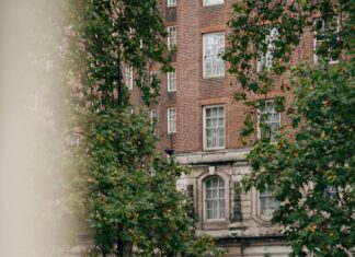 Four Seasons Hotel London At Park Lane: Why Stay Here Matters