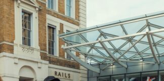 London Kings Cross Station Secrets: Explore Hidden Gems & Tips